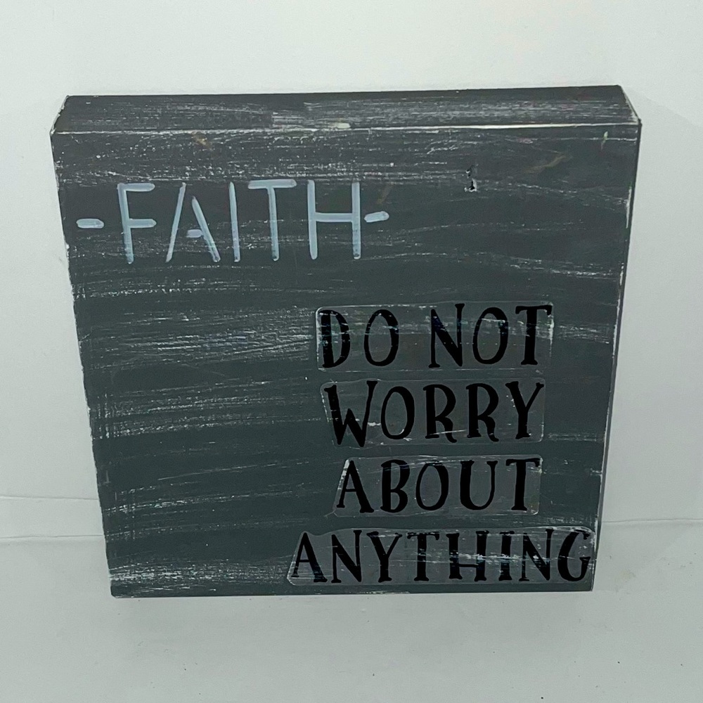 Farmhouse Faith Sign Small
